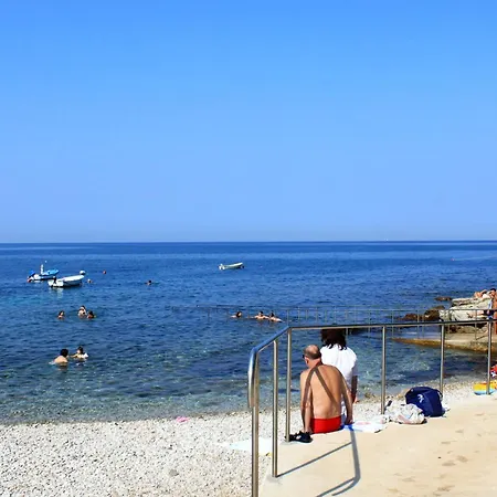 With Parking Space Basanija, Umag - 27192 Apartment